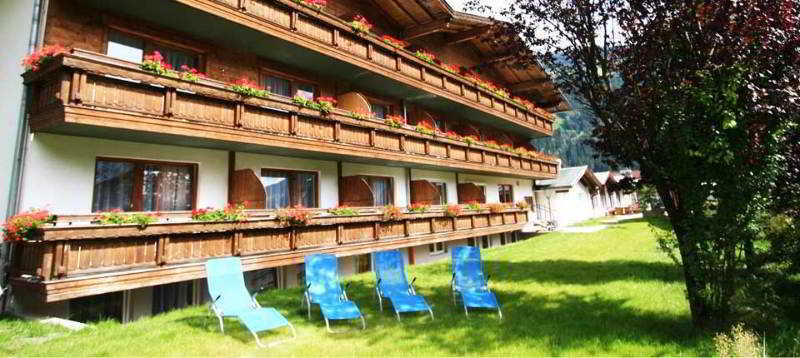 First Mountain Hotel Oetztal Längenfeld Exteriör bild